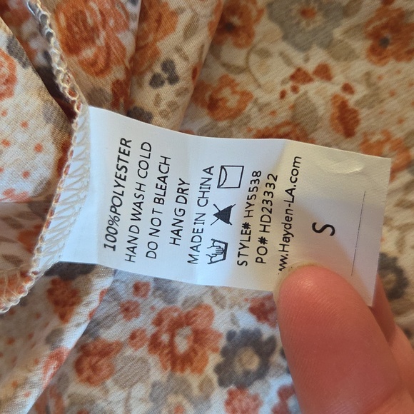 Hayden Multicolor Floral Top - Picture 5 of 5